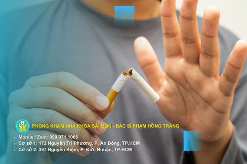 Rượu, bia, thuốc lá và ít uống nước là những nguyên nhân chính gây ra hơi thở có mùi